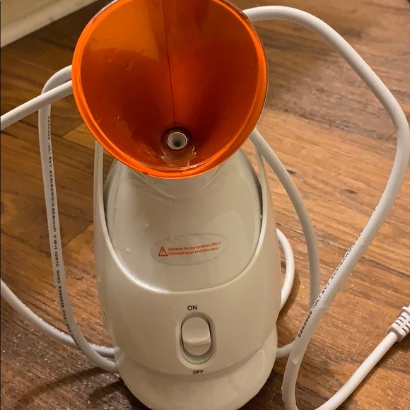 dr dennis gross skincare steamer